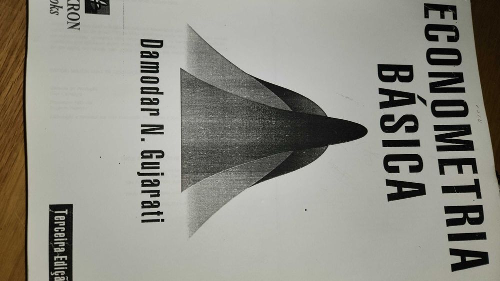 Fotocopias de diversos livros Economia