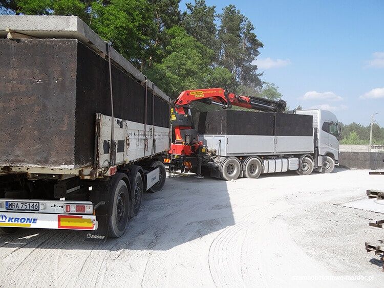 Szambo betonowe zbiorniki Sprzedaż Transport montaż