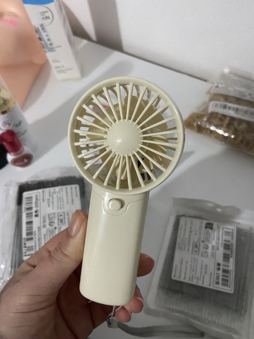 Materiais para extensão de pestanas