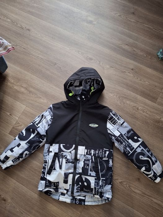 Демісезонна куртка