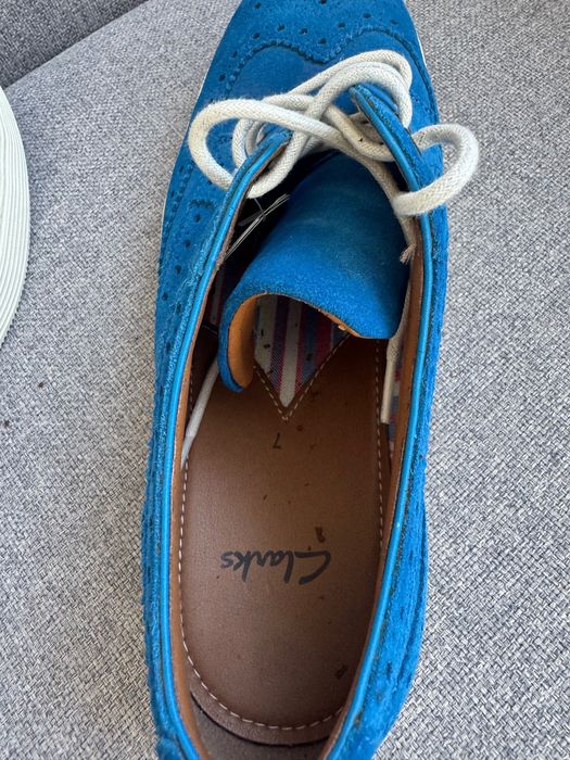 взяття нове Clarks UK 7 на 41р