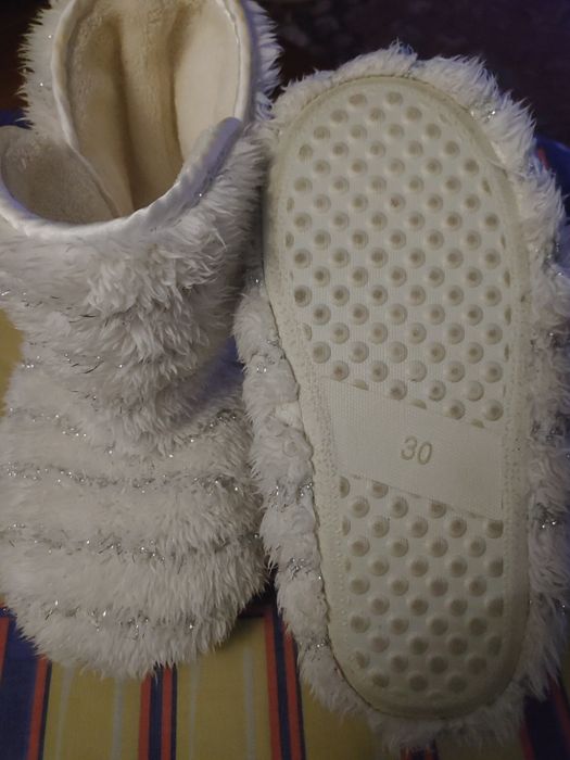 Теплі  чуні, тапки  р.30 (19см)