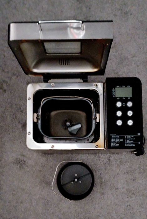 Máquina de Fazer Pão Electrolux