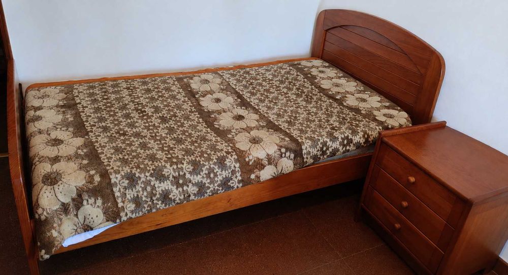 Cama de solteiro ou Quarto de solteiro