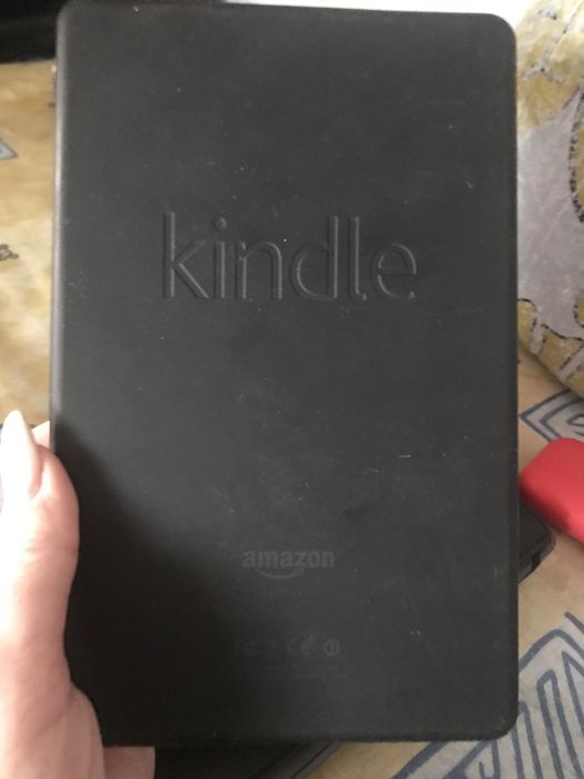 Kindle Електронна книжка