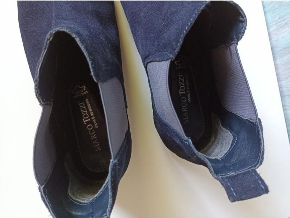 Лофери замша р.39(25.7см)вузька нога на дівчинку  Marco Tozzi