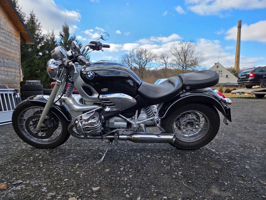 BMW R BMW R850C James Bond