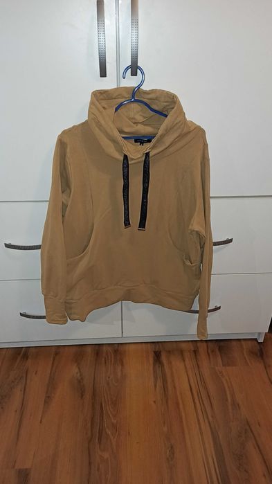 Bluza z wysokim kołnierzem, rozmiar 36/S, Femstage