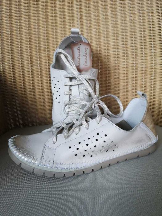 buty półbuty Maciejka 38 beż lato jesień wiosna nowe