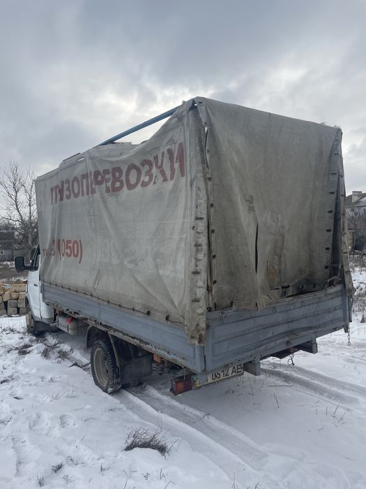 Газель 2006 года.