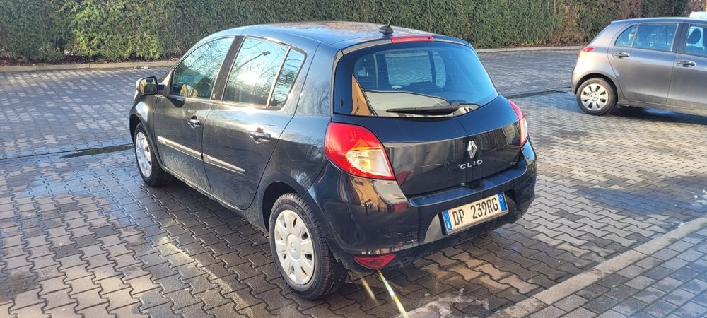 Renault Clio 2012 1.2 benzyna