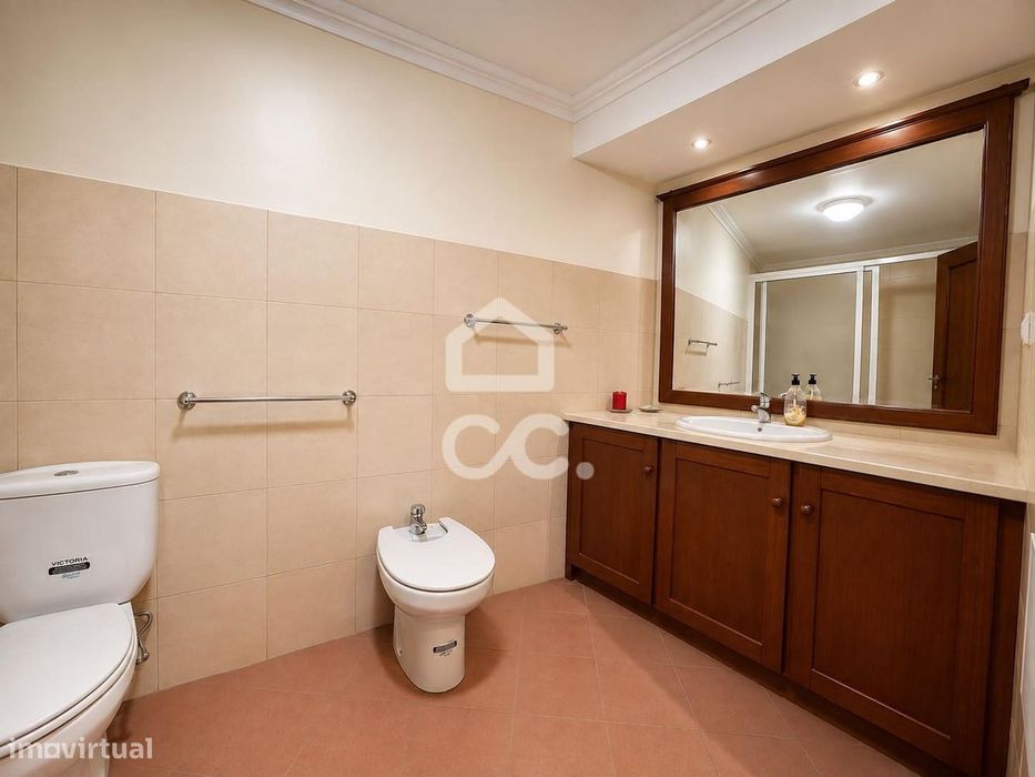Apartamento com 3 Quartos - São Pedro - Ponta Delgada