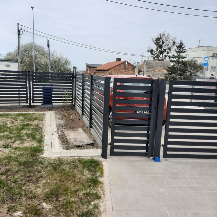 Balustrady meble loftowe , ogrodzenia, regały ,bramy , furtki