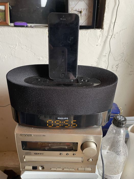 Stacja dokująca do iPhone’a Philips super dźwięk polecam