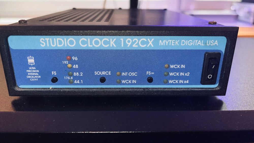MYTEK WORD CLOCK 192CX plus gratis