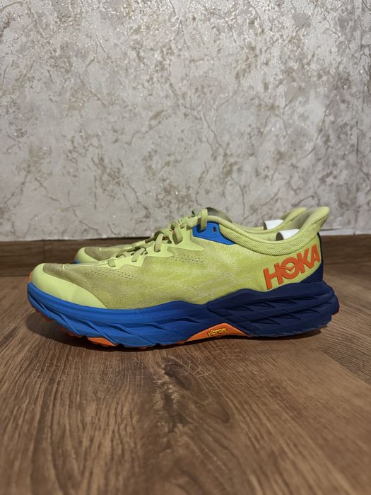 Hoka Speedgoat 5