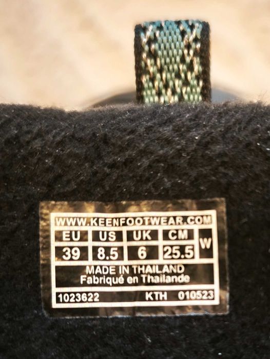 Buty górskie KEEN śniegowce