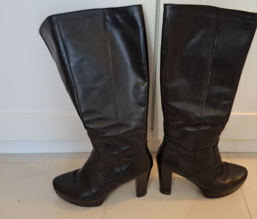 Kozaki na obcasie Lasocki r.37