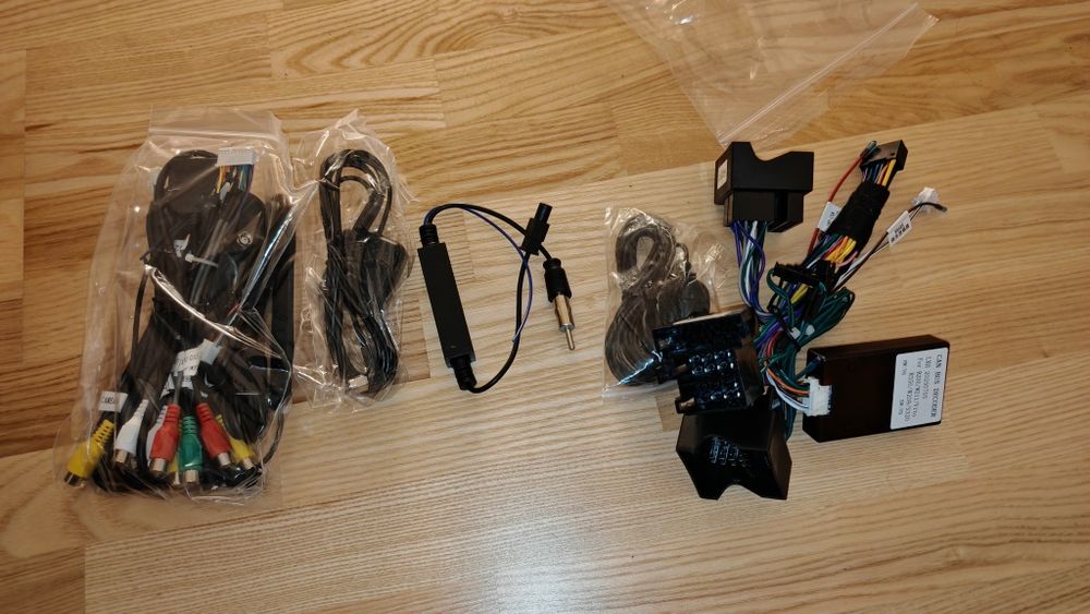 Radio z Androidem 6/64GB -bezprzewodowe CarPlay/Android Auto W203/W209