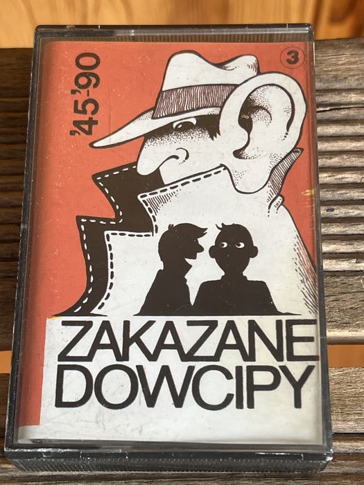 Sprzedam zestaw kaset magnetofonowych.