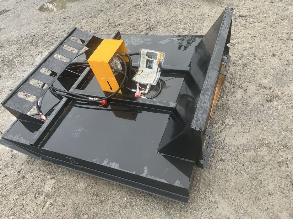 Kosiarka hydrauliczna Nowa do ładowarki bobcat do mini ladowarki