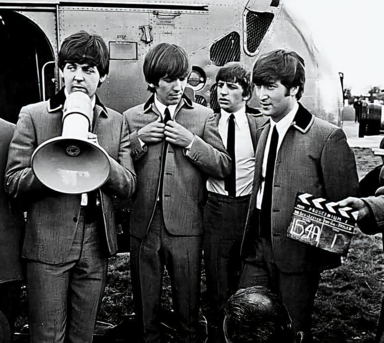 (DVD) A Hard Day's Night - THE BEATLES - Edição Portuguesa!