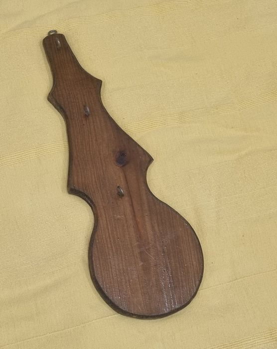 Suporte Antigo de Parede em Madeira para pendurar algo