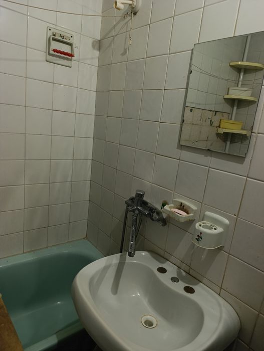 Сдаётся долгосрочно 2 ком квартира на Кишеневская/Добровольского