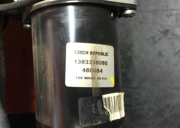 Haste / braço de escova limpa vidros frente direita PEUGEOT Boxer