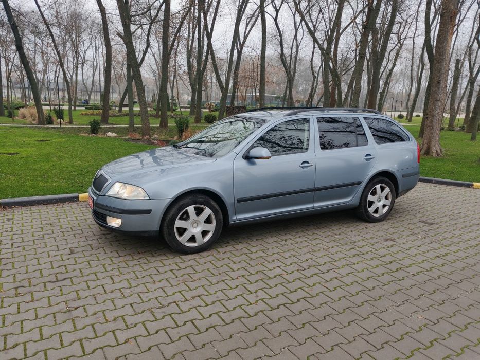 Skoda Octavia A5 Автомат 1.6 бензин. Максимальна комплектація