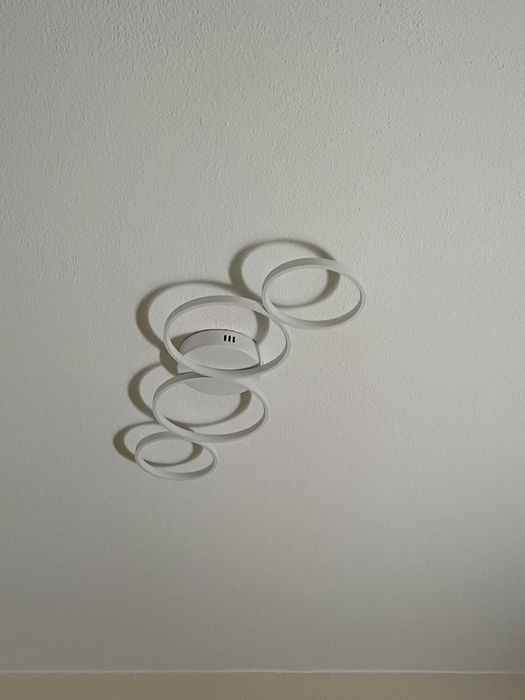 Candeeiro de teto led