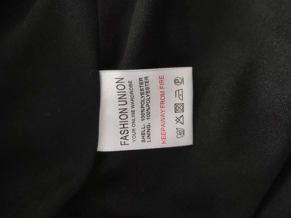 Bluzka damska Fashion Union czarno-biała rozmiar S 36