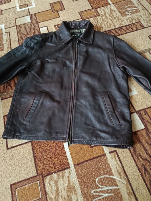 Куртка кожна  1000
