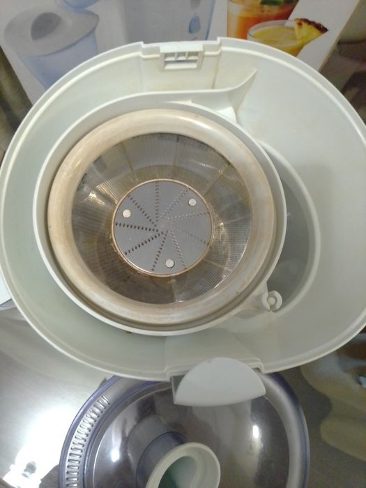 Соковыжималка Phillips бытовая