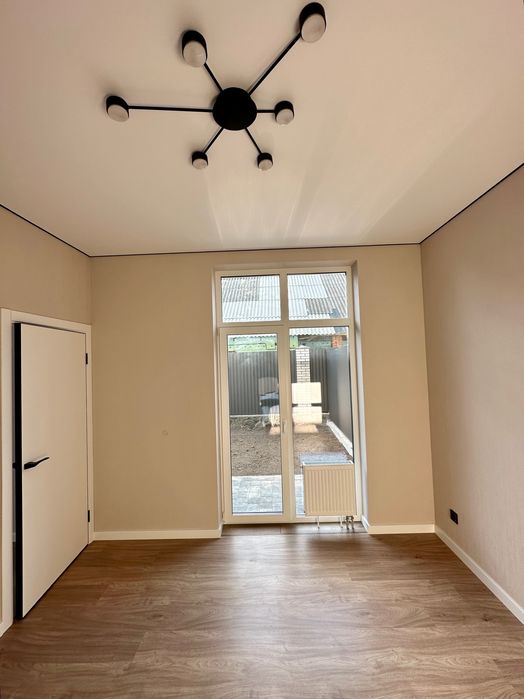 Дуплекс з новим ремонтом 100 м на 2,5 сотках землі. Буча 165000$