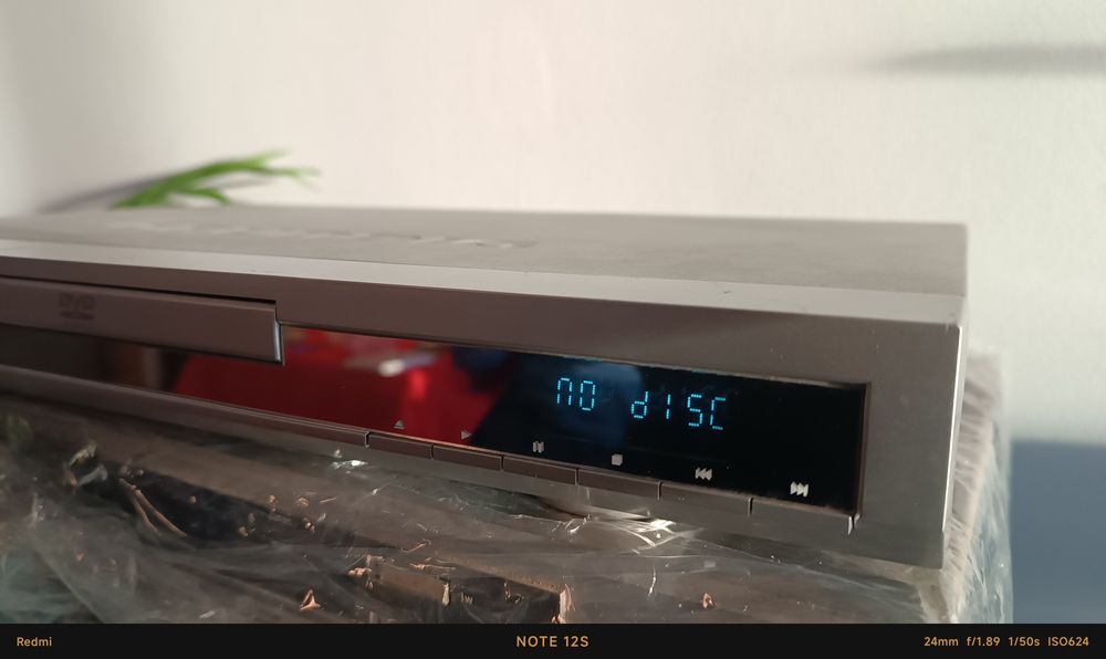 Leitor de DVD GRUNDIG GDP 9425 – Funciona Perfeitamente