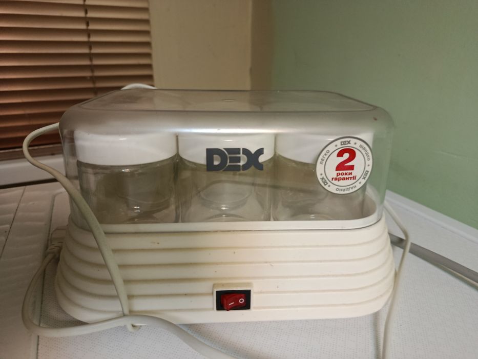 Йогуртніца Dex  на 6 баночок