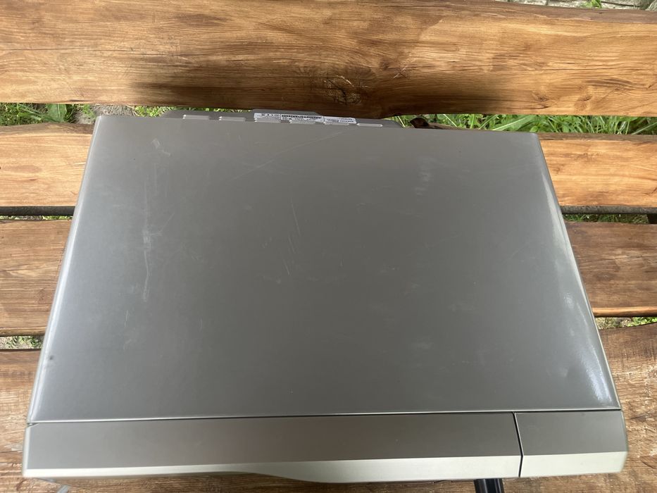 Продам б/у мікрохвильову піч Samsung в дуже хорошому стані