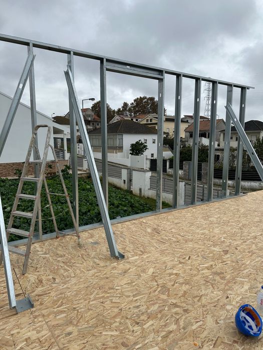 Serviços de remodelação, Pladur e Pintura