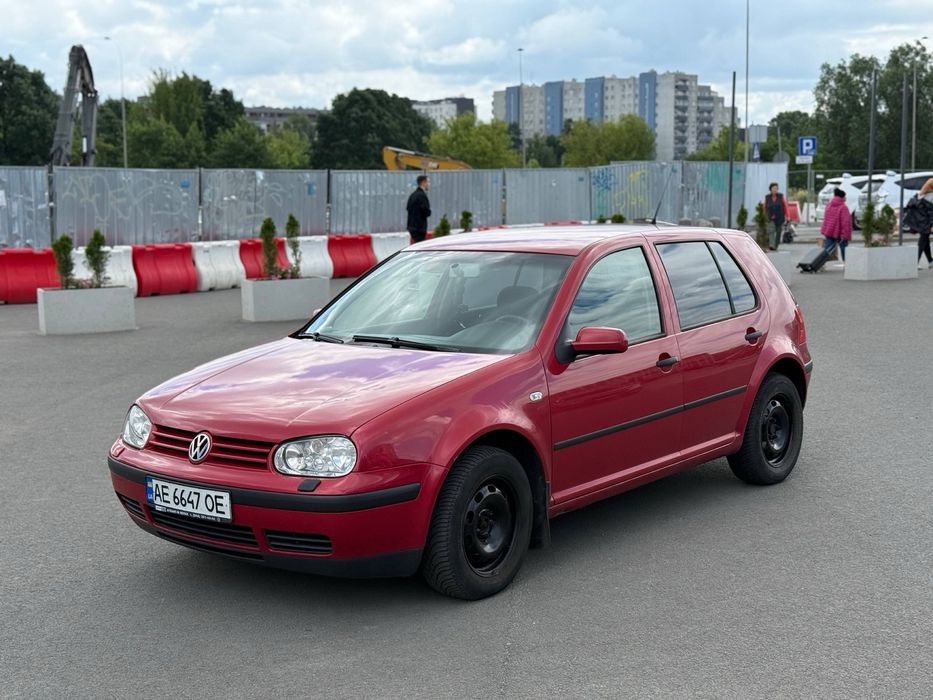 Volkswagen golf 4 1.4 бензин, механіка.2003рік