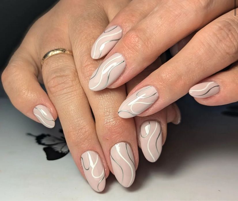 Наращивание ногтей мастер маникюра