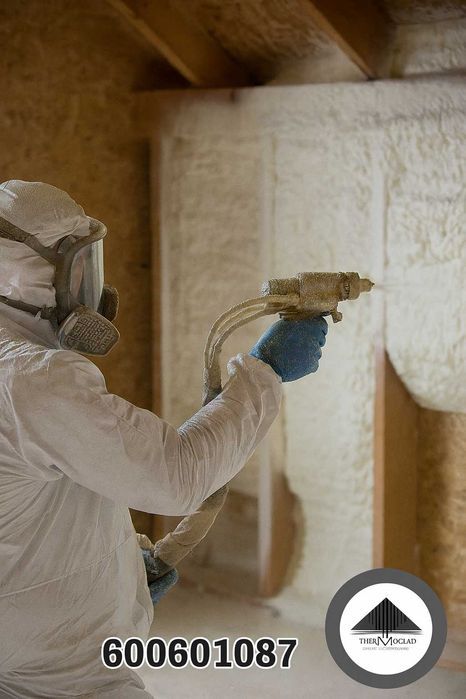 Ocieplanie pianką PUR oraz wdmuchiwanie wełny i celulozy