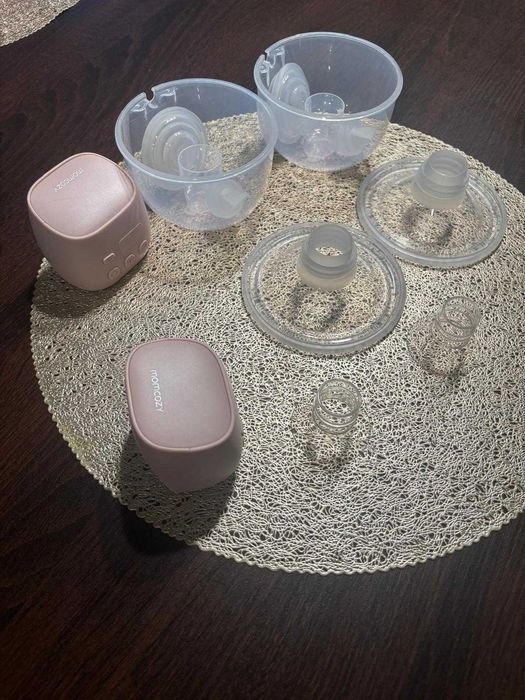 Laktator MOMCOZY S9 PRO Podwójny Różowy