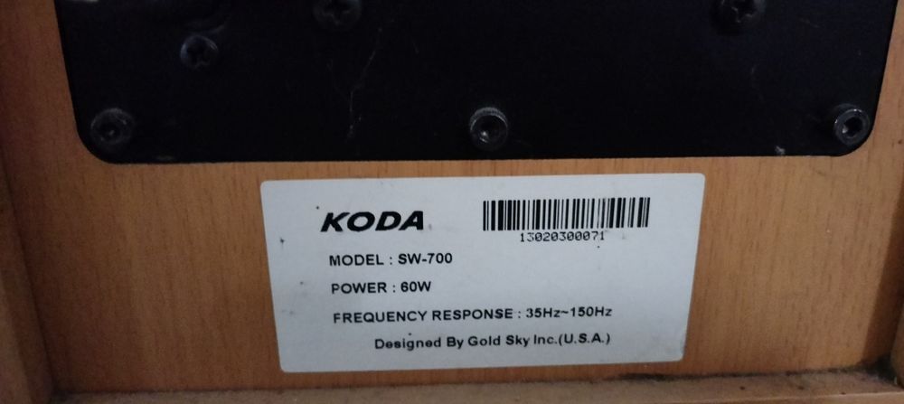 Zestaw kolumn kina domowego Koda .