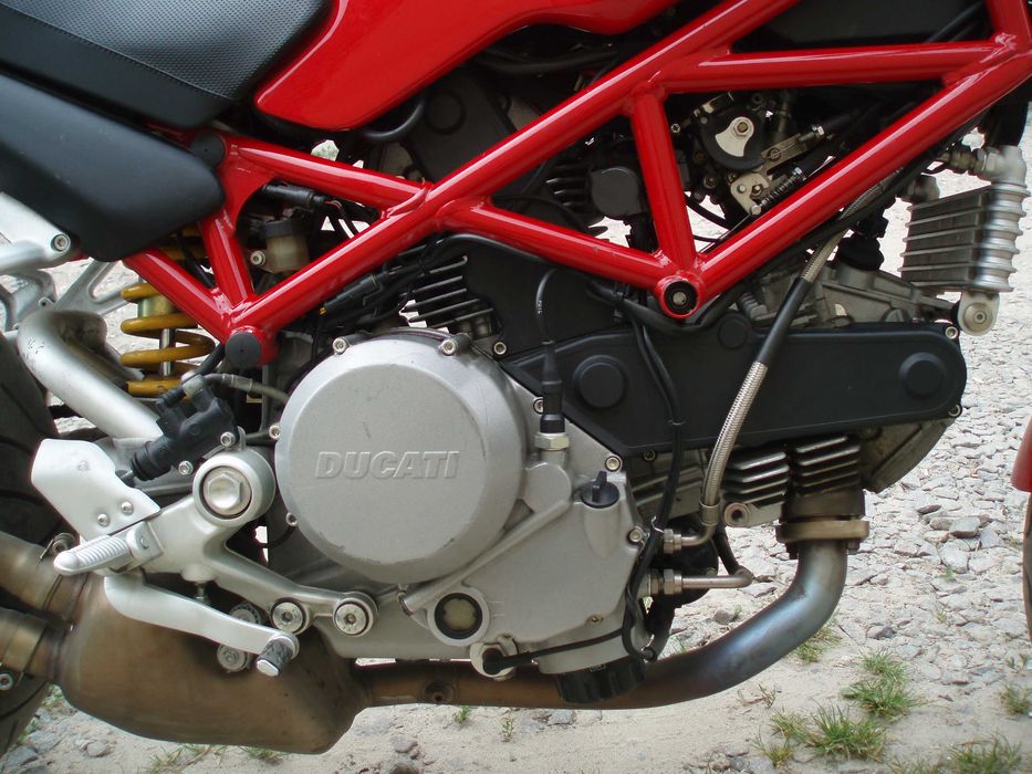ducati monster S2R