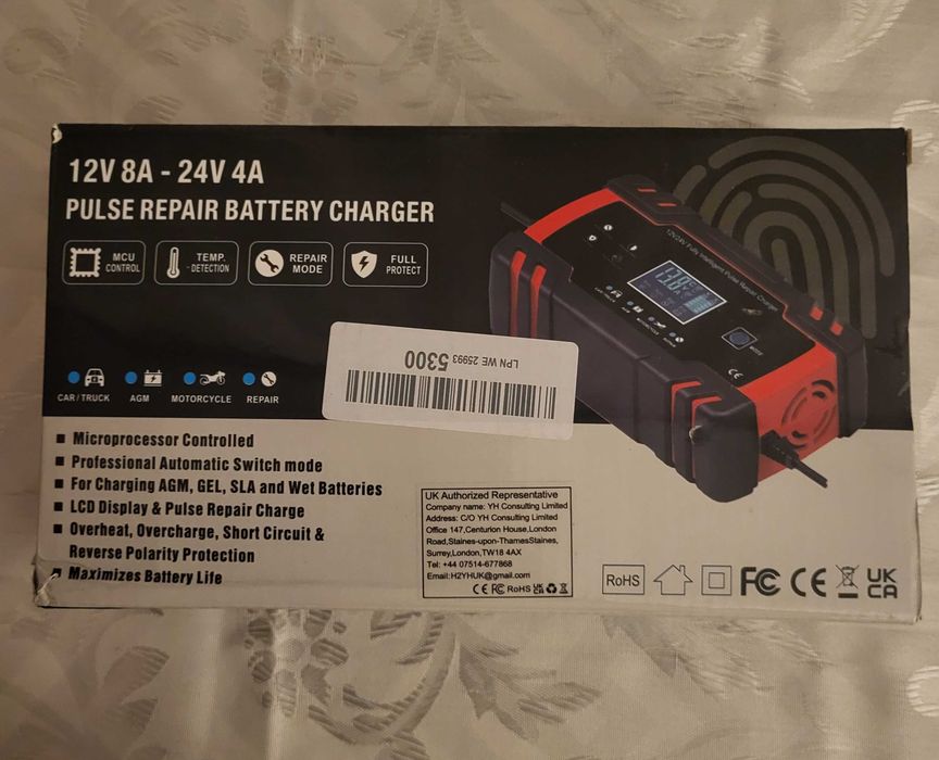 Inteligentna ładowarka do akumulatorów 12V/24V 8A z funkcją naprawy UK