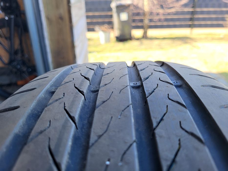 Opony letnie Continental EcoContact 6Q  215/60 R18 Dacia