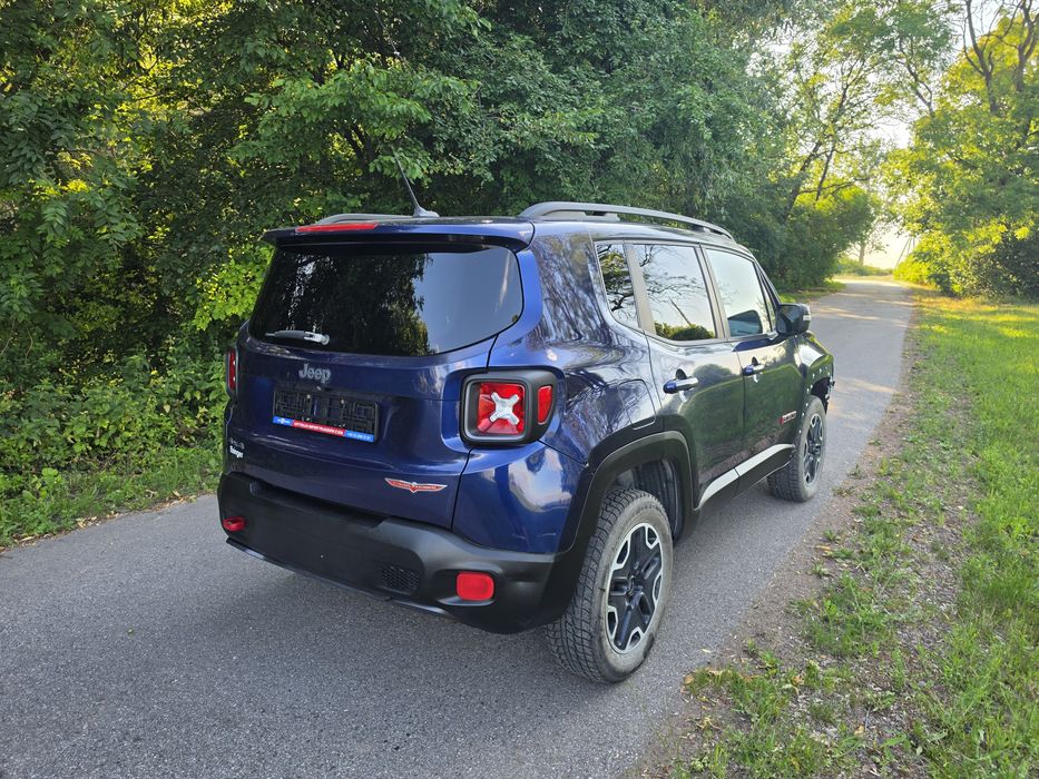 JEEP RENEGADE TRAILHAWK 2.4 BENZYNA 4x4 – 2016 ROK – Auto Już w Polsce