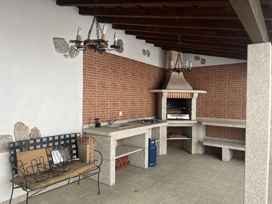 Moradia T3 para Arrendamento em Abraveses – Viseu
