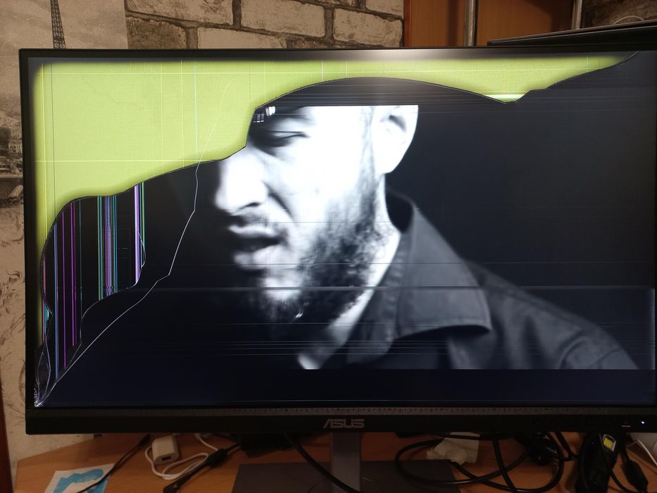 Монитор 27" Asus ProArt Display PA278CV На Запчасти